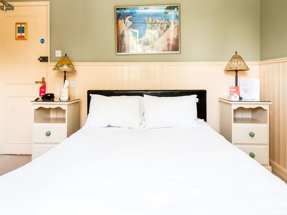 Orestone Manor 4*