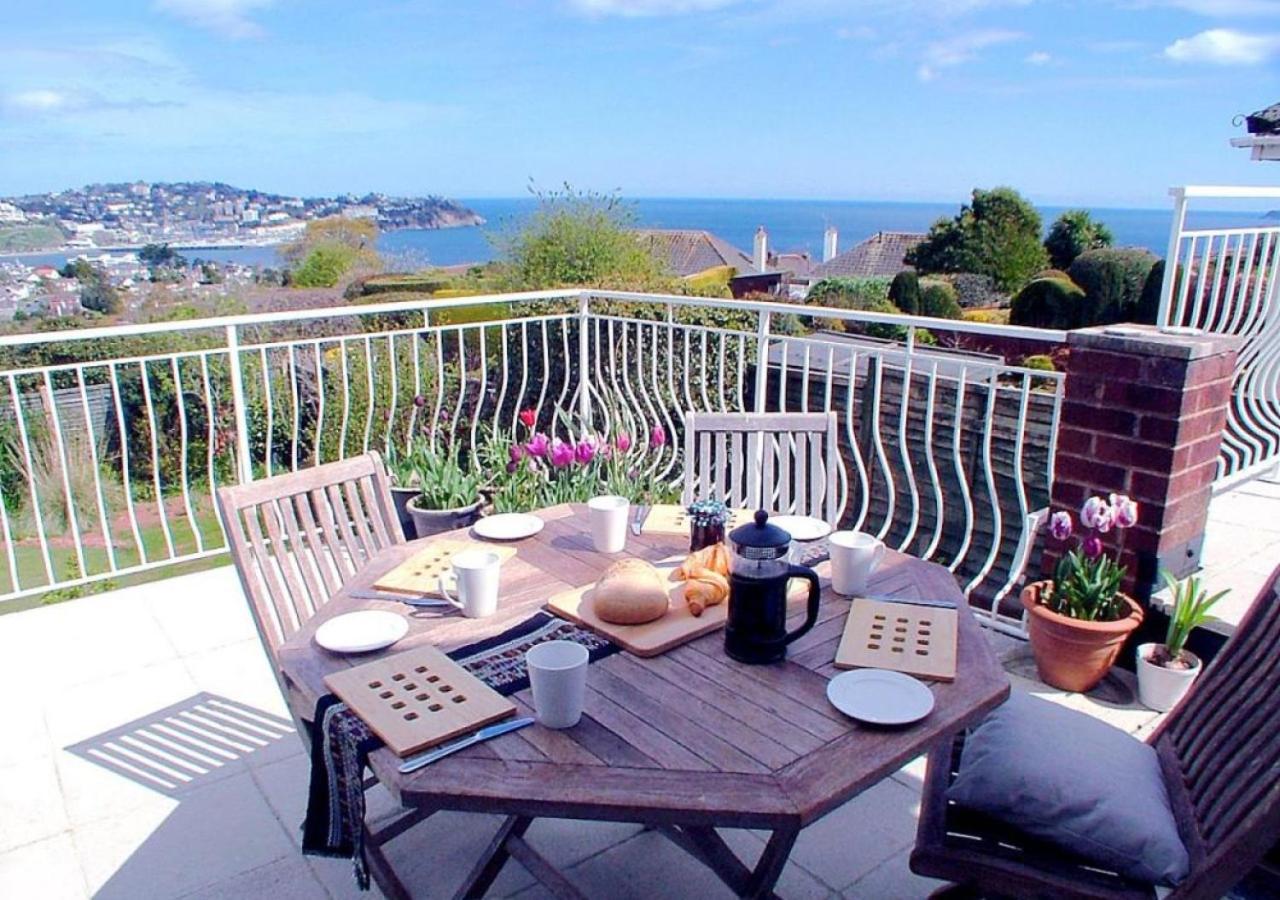 Harbour Lights Holiday home *