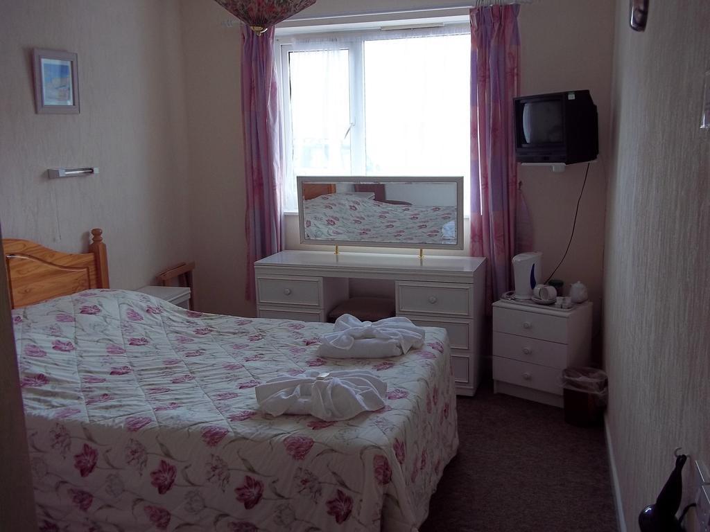 Hotel Ashley Court 2*