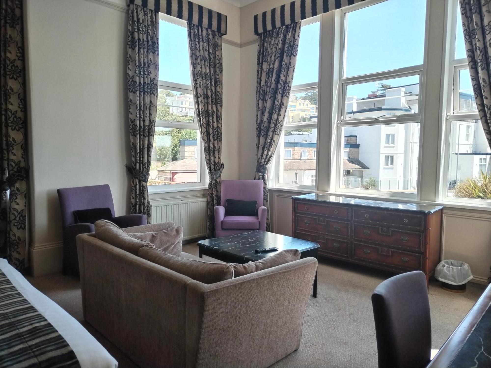 Abbey Sands 3* Torquay