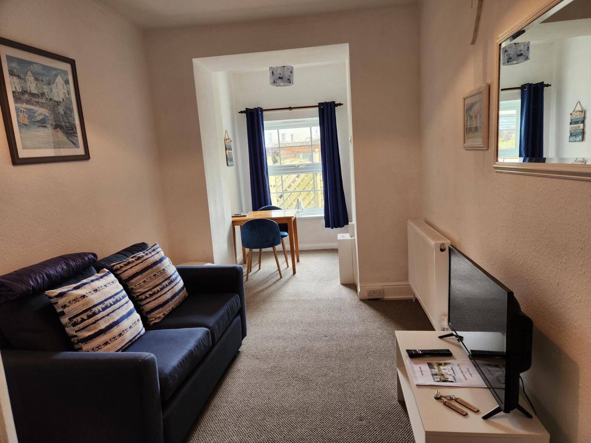 Rose Court Apartment