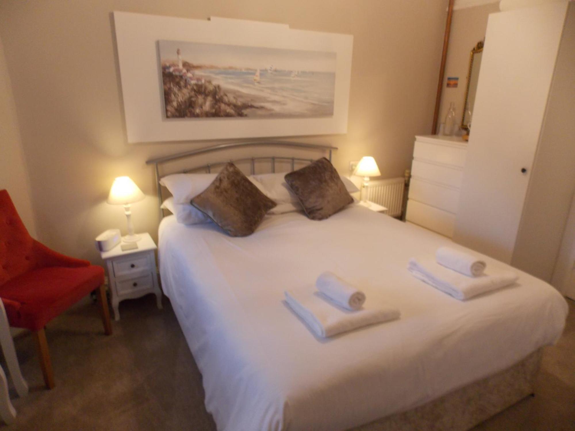 Heathcliff House Exclusively For Adults Free Large Carpark Torquay