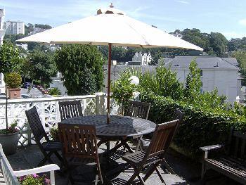 Bed & Breakfast The Shirley 4*