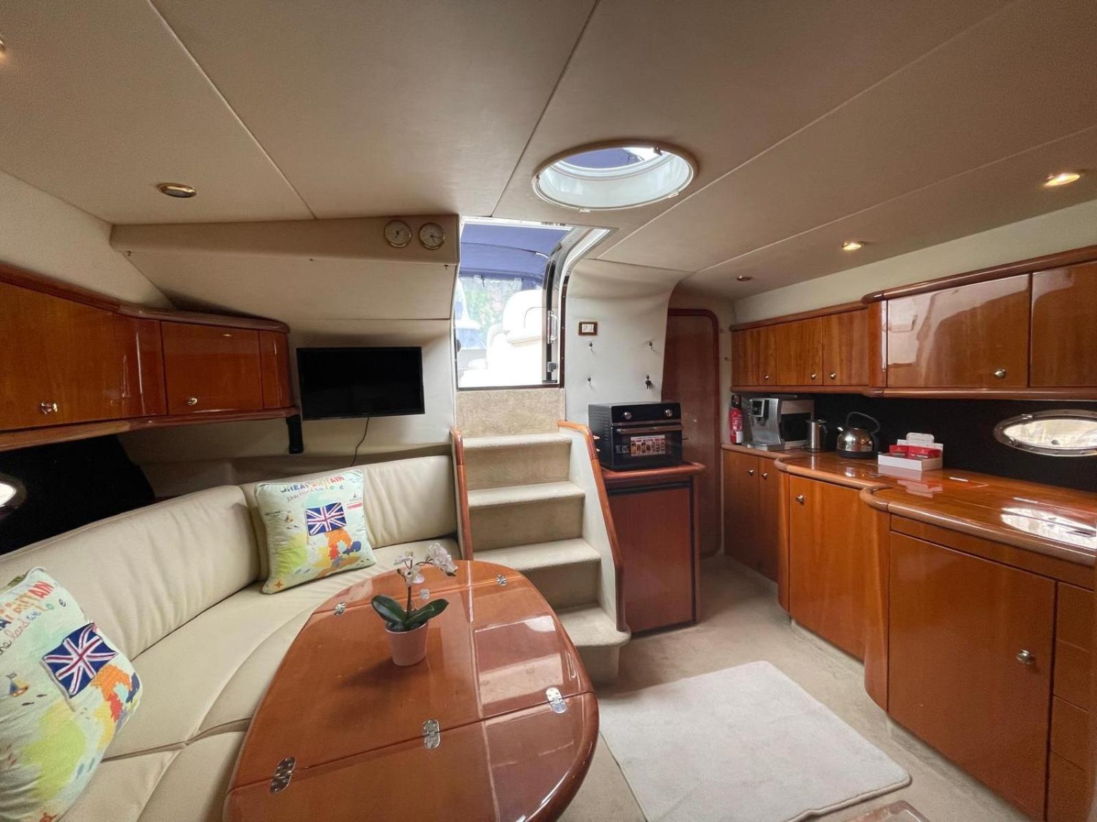 Botel Boat Ltd Torquay