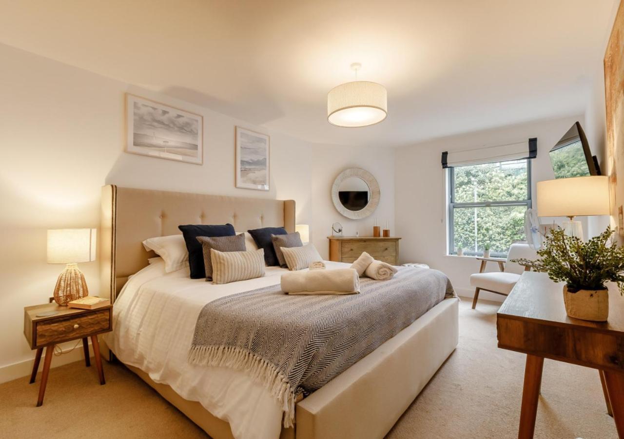 A7 Masts Apartment
