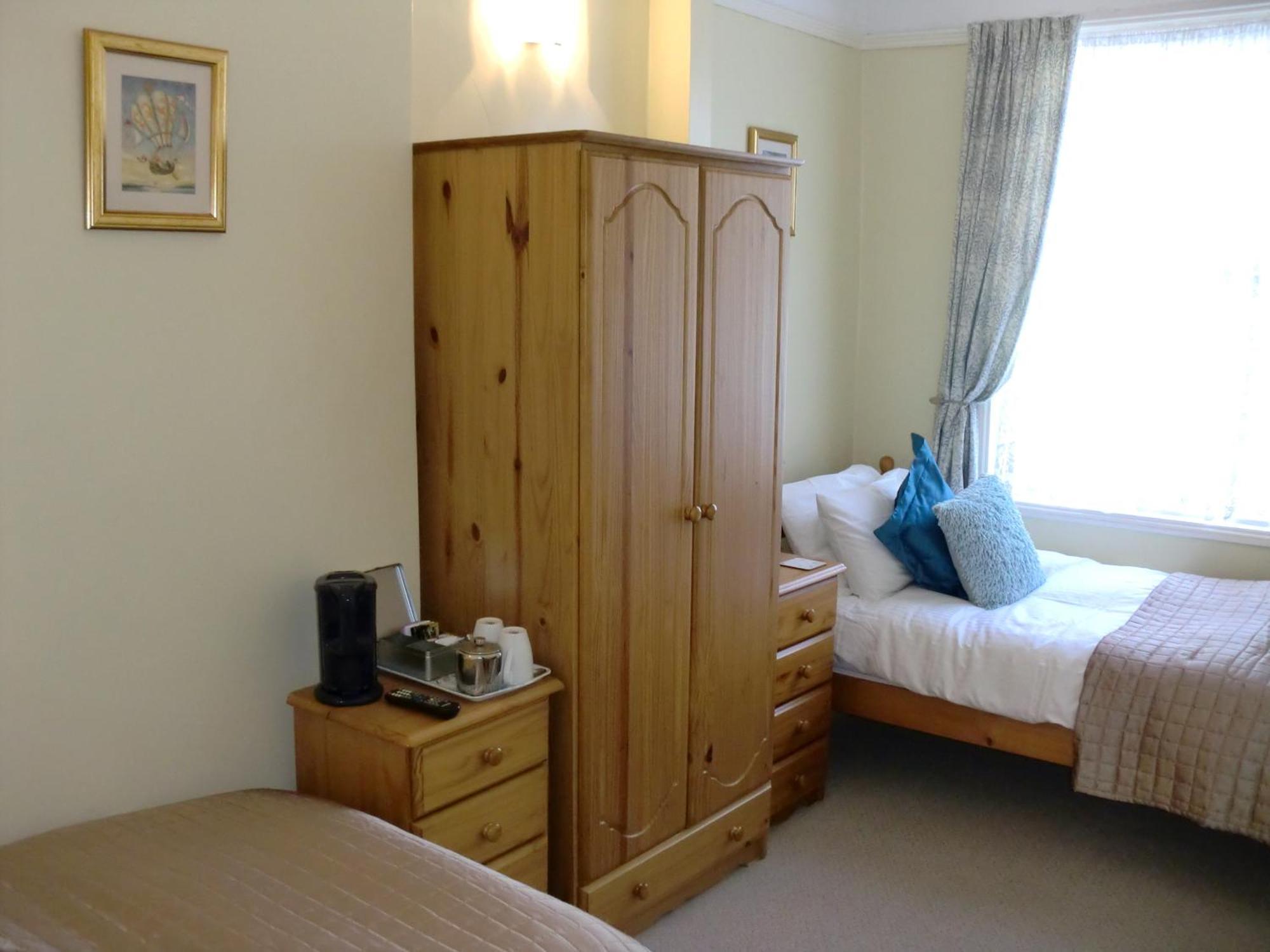 Avron House Torquay