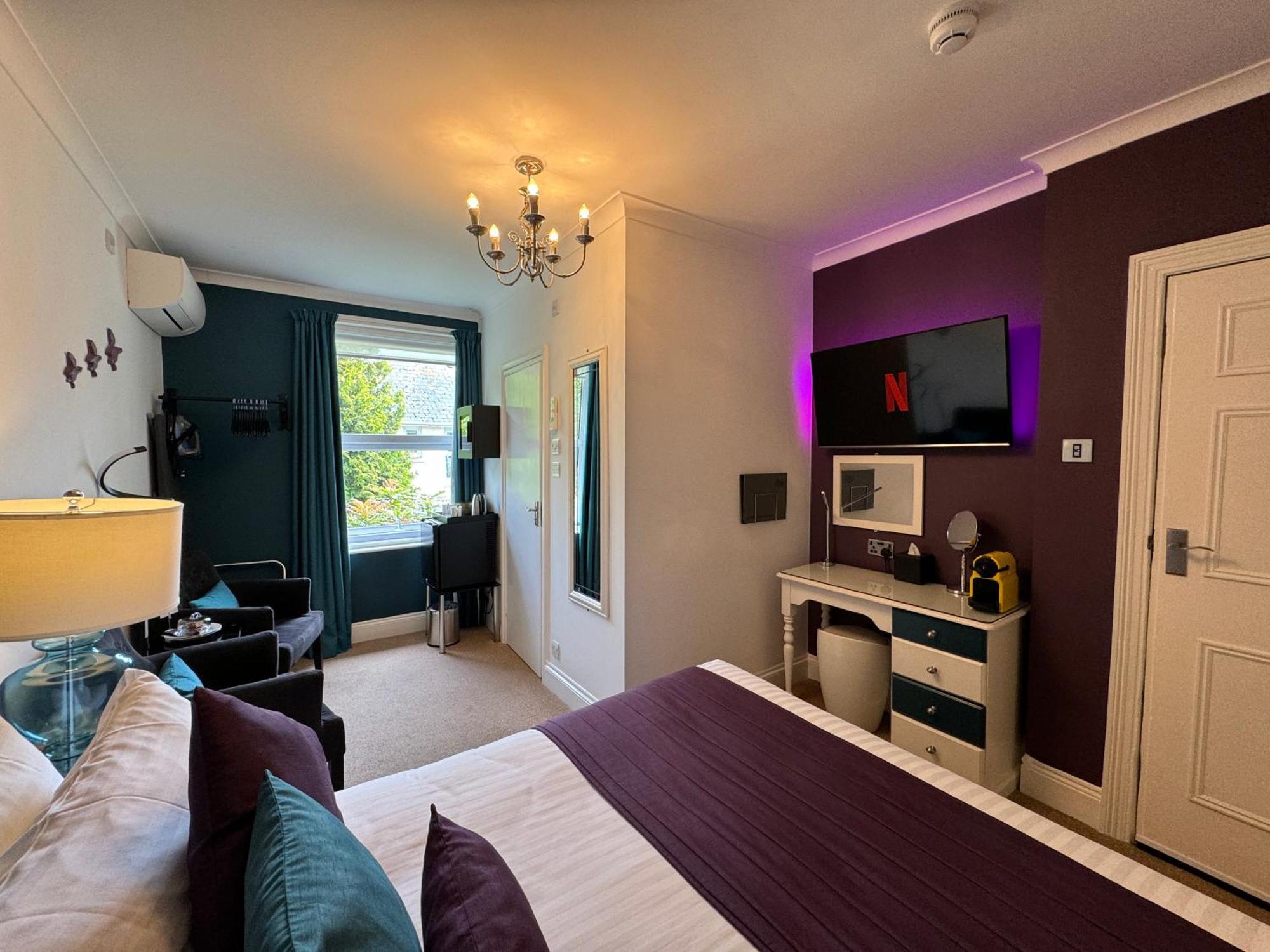The 25 Boutique B&B - Adults Only Bed & Breakfast