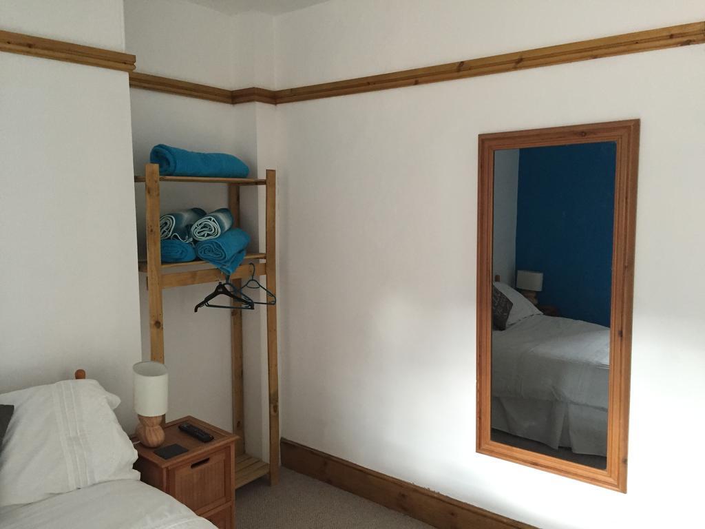 Clifton Grove Guest house
