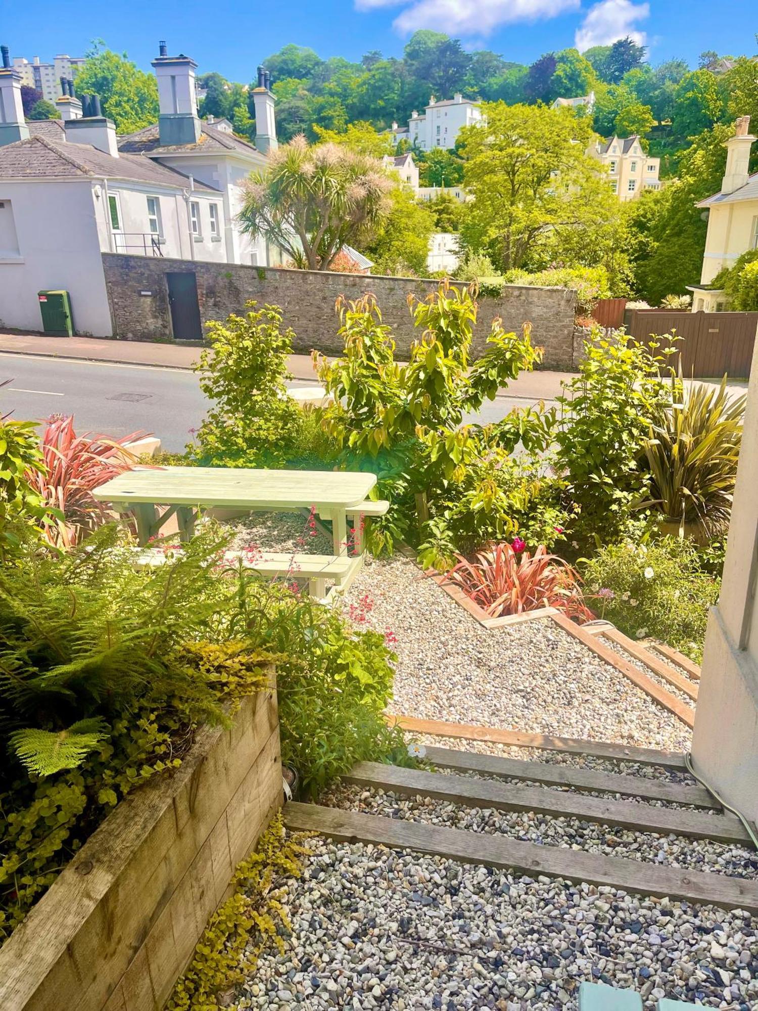 Gresham Court * Torquay