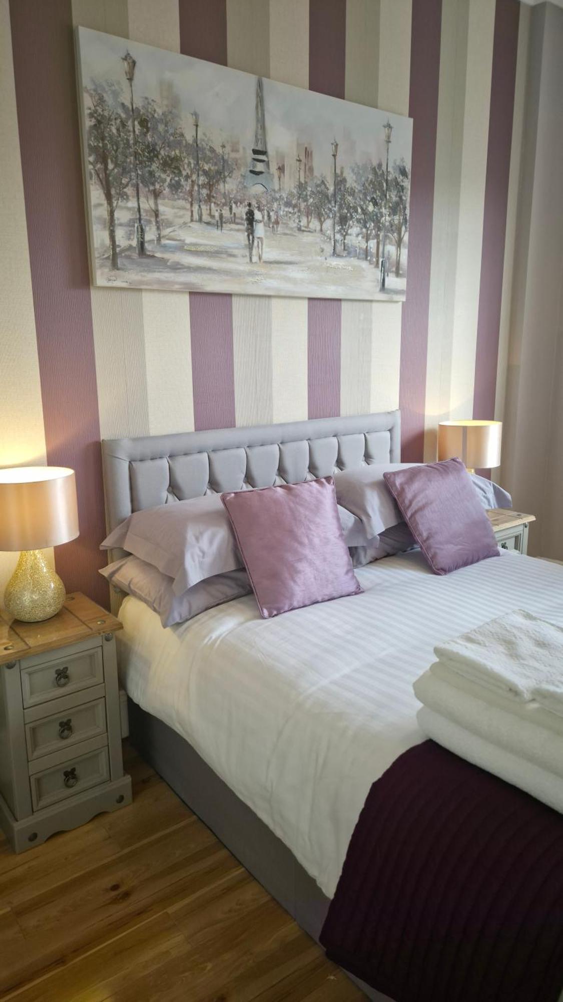 Midway Guest house *