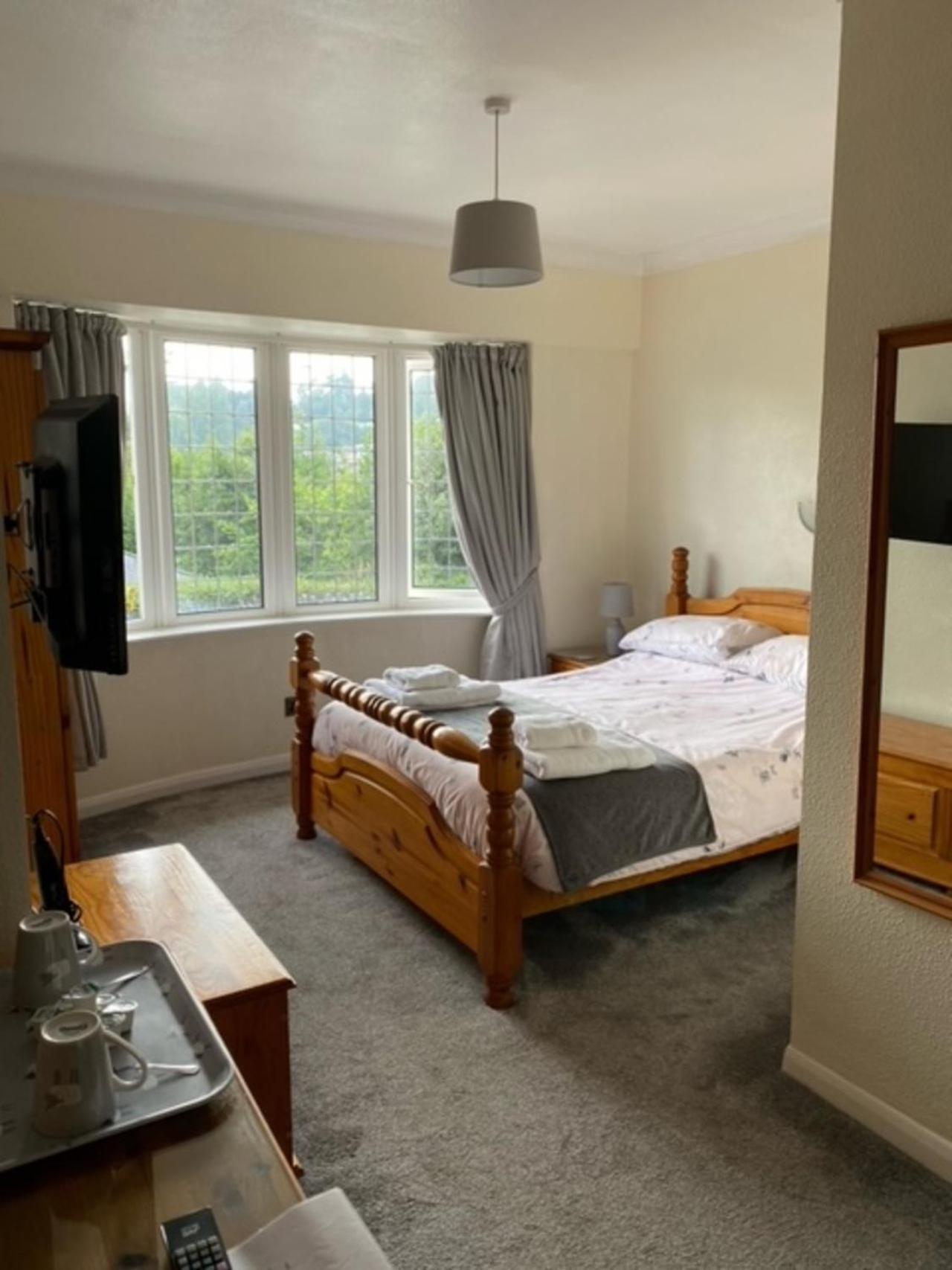 Burleigh House , A Cosy Retreat In Agatha Christie's Hometown Bed & Breakfast Torquay