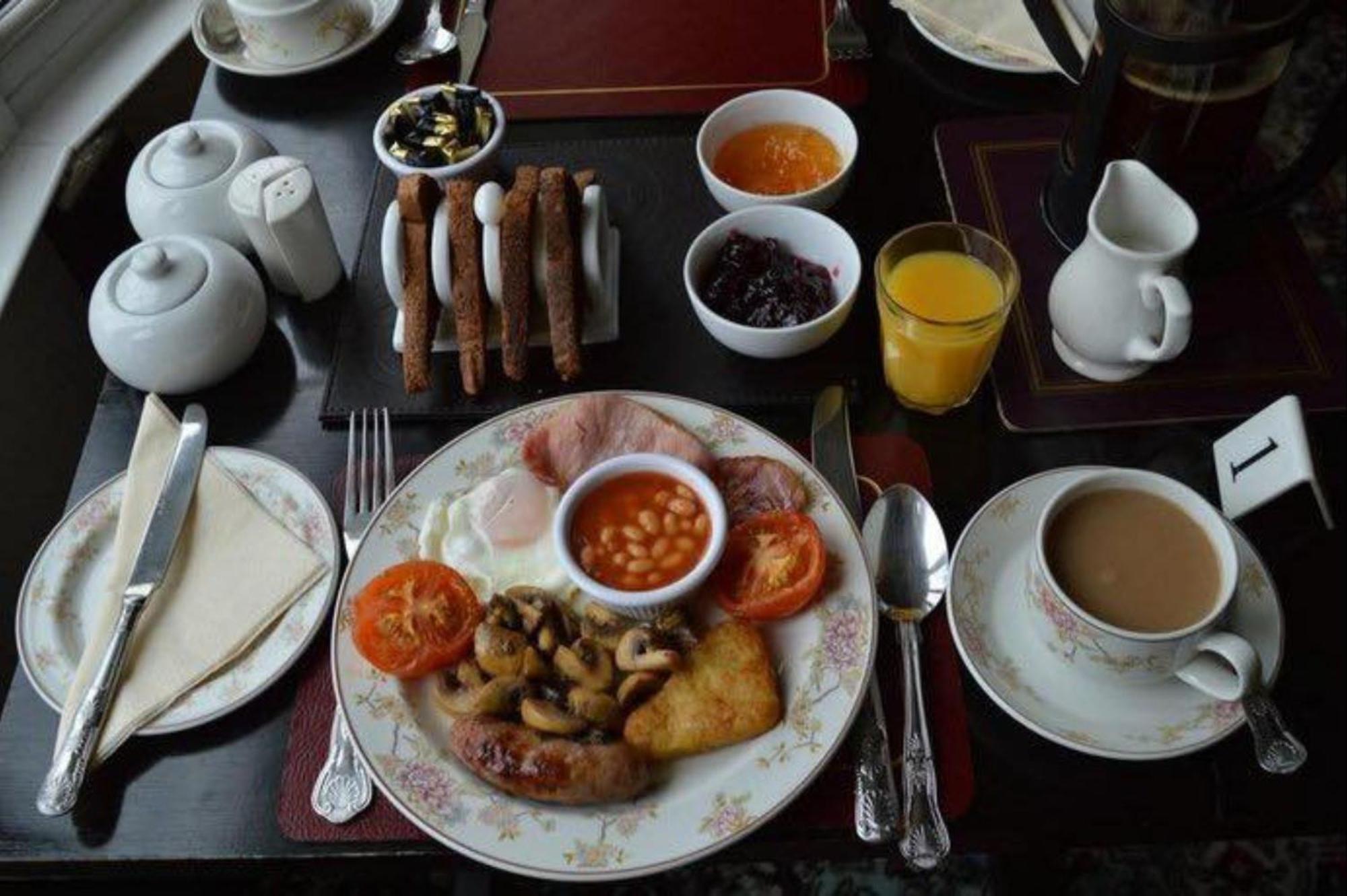 Burleigh House , A Cosy Retreat In Agatha Christie's Hometown 4* Torquay