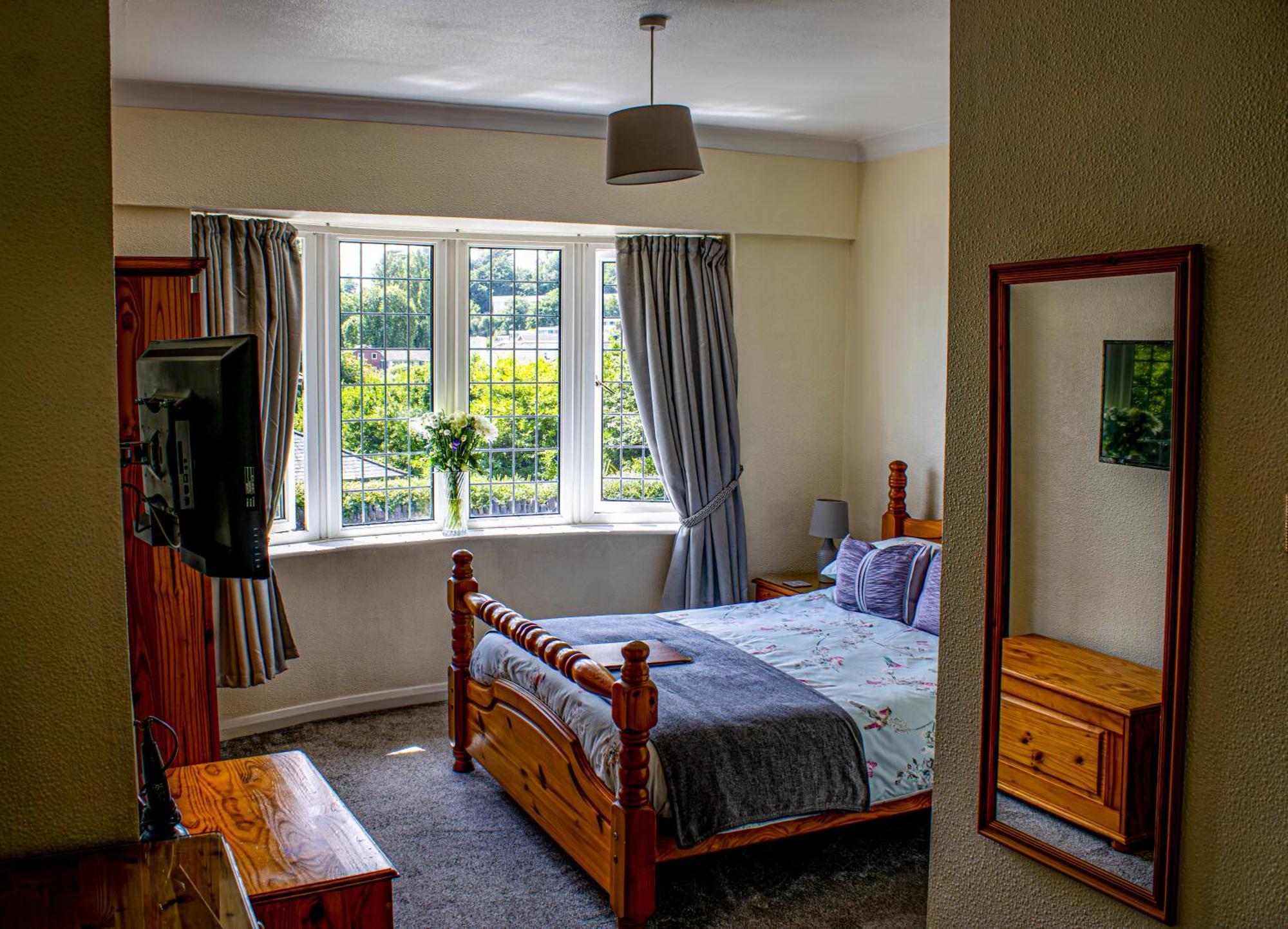 Burleigh House , A Cosy Retreat In Agatha Christie's Hometown 4*