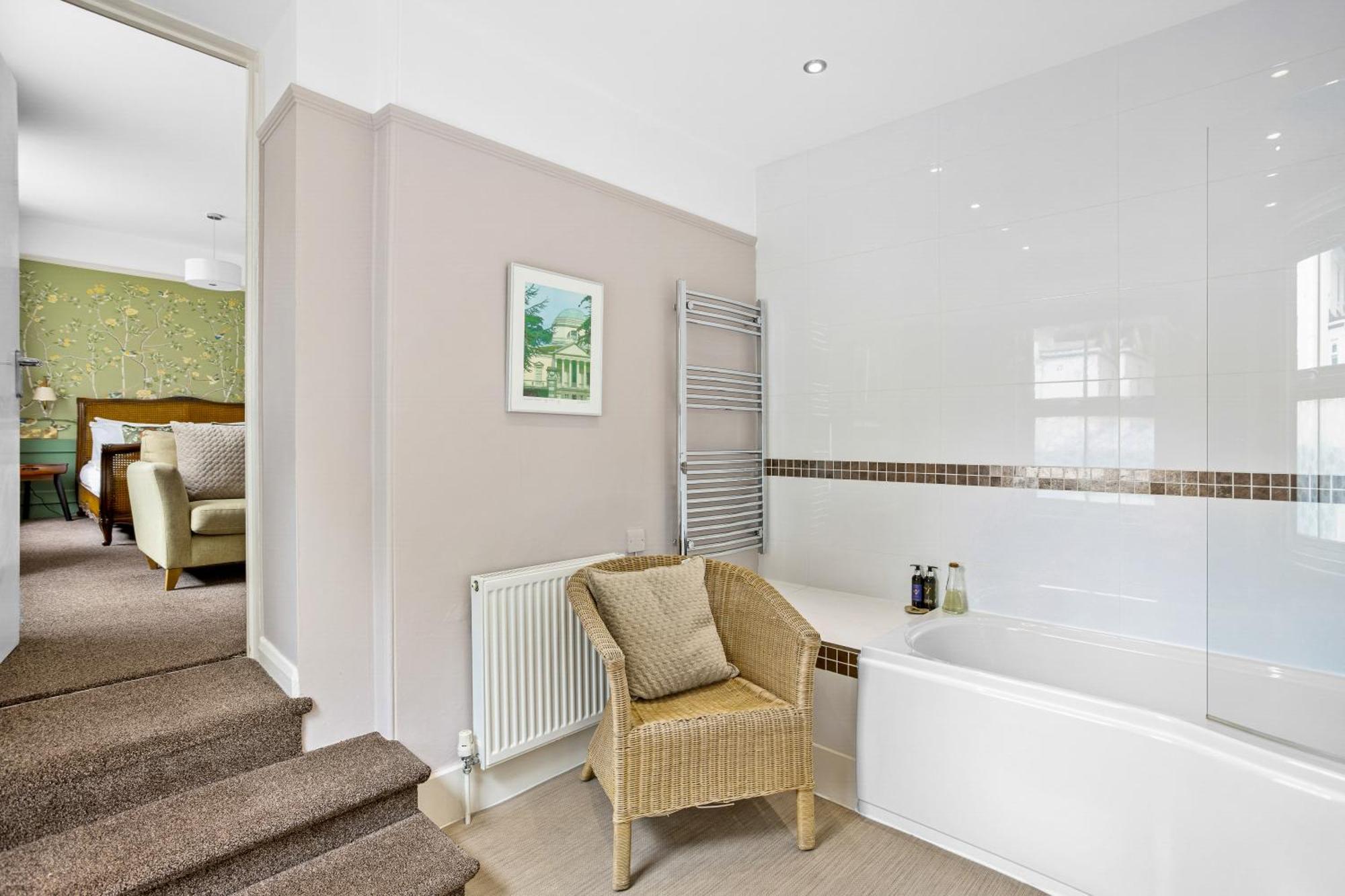 Bed & Breakfast The Torcroft 4*