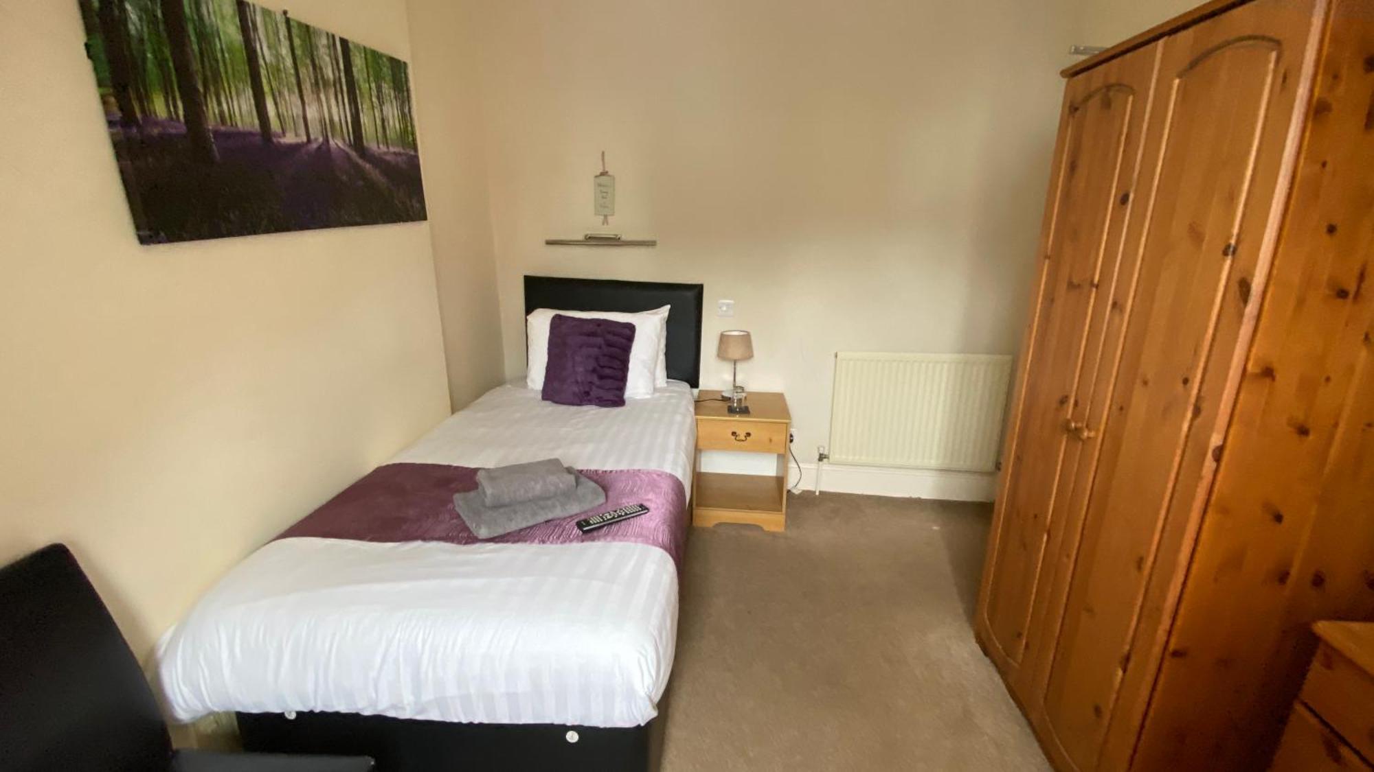 Tusker (adults Only) Guest house Torquay