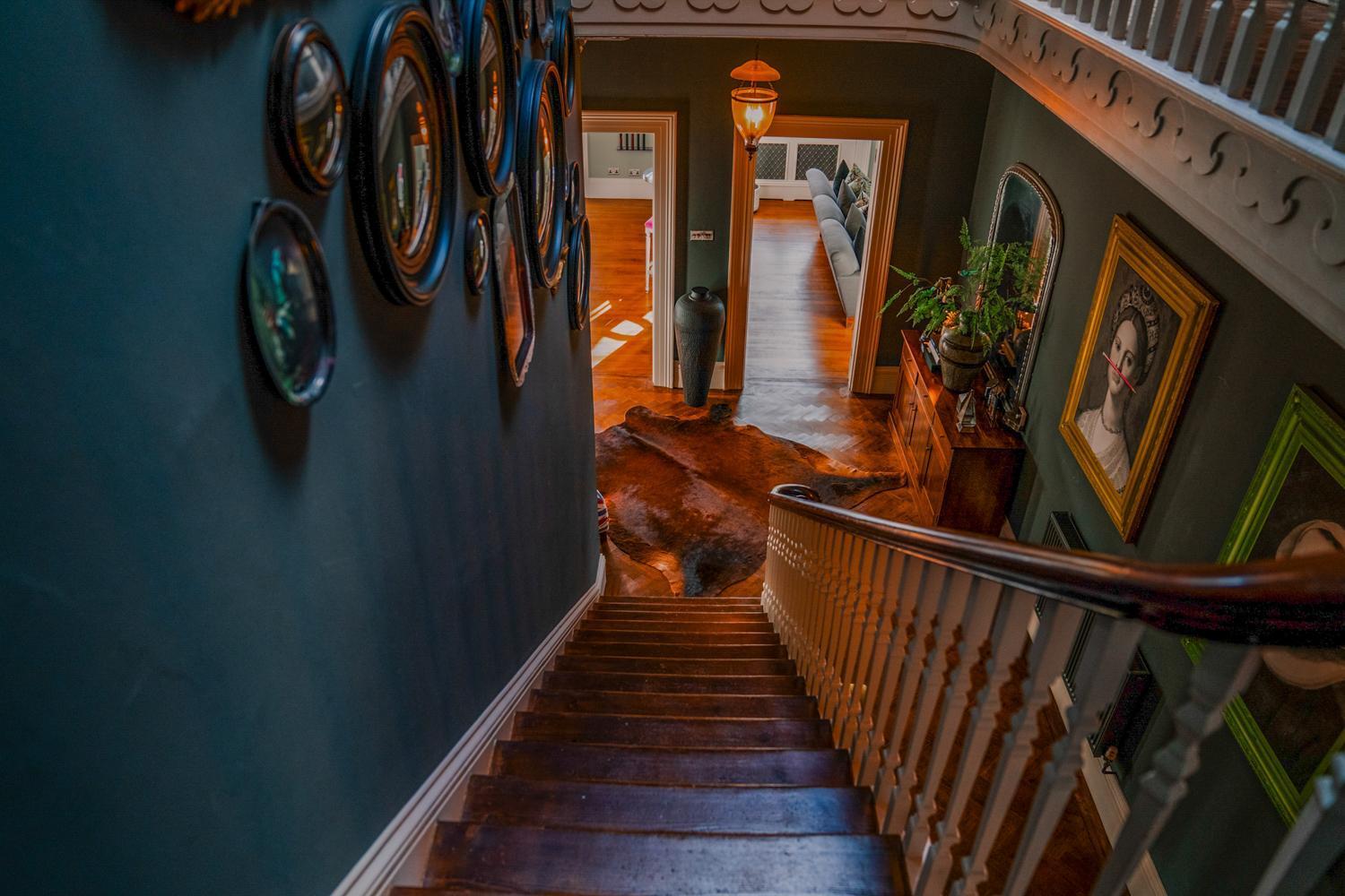 Laguna Mansion Torquay