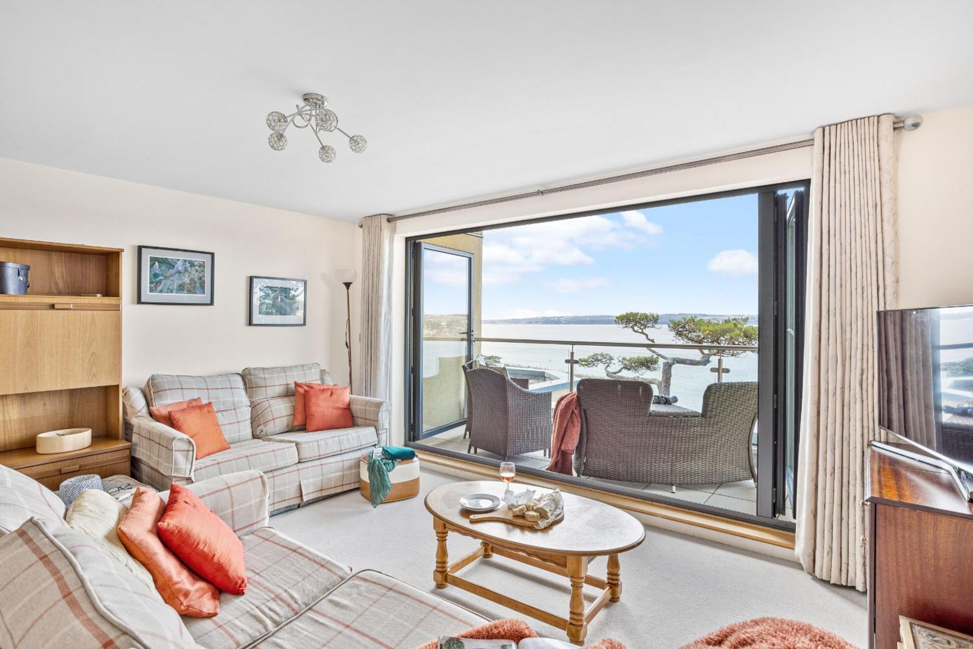 B6 Masts - With Sea Views, Parking And Terrace Apartamento *