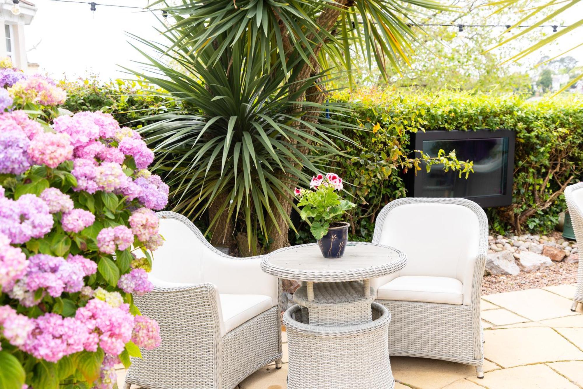 Kings Guest house 4*