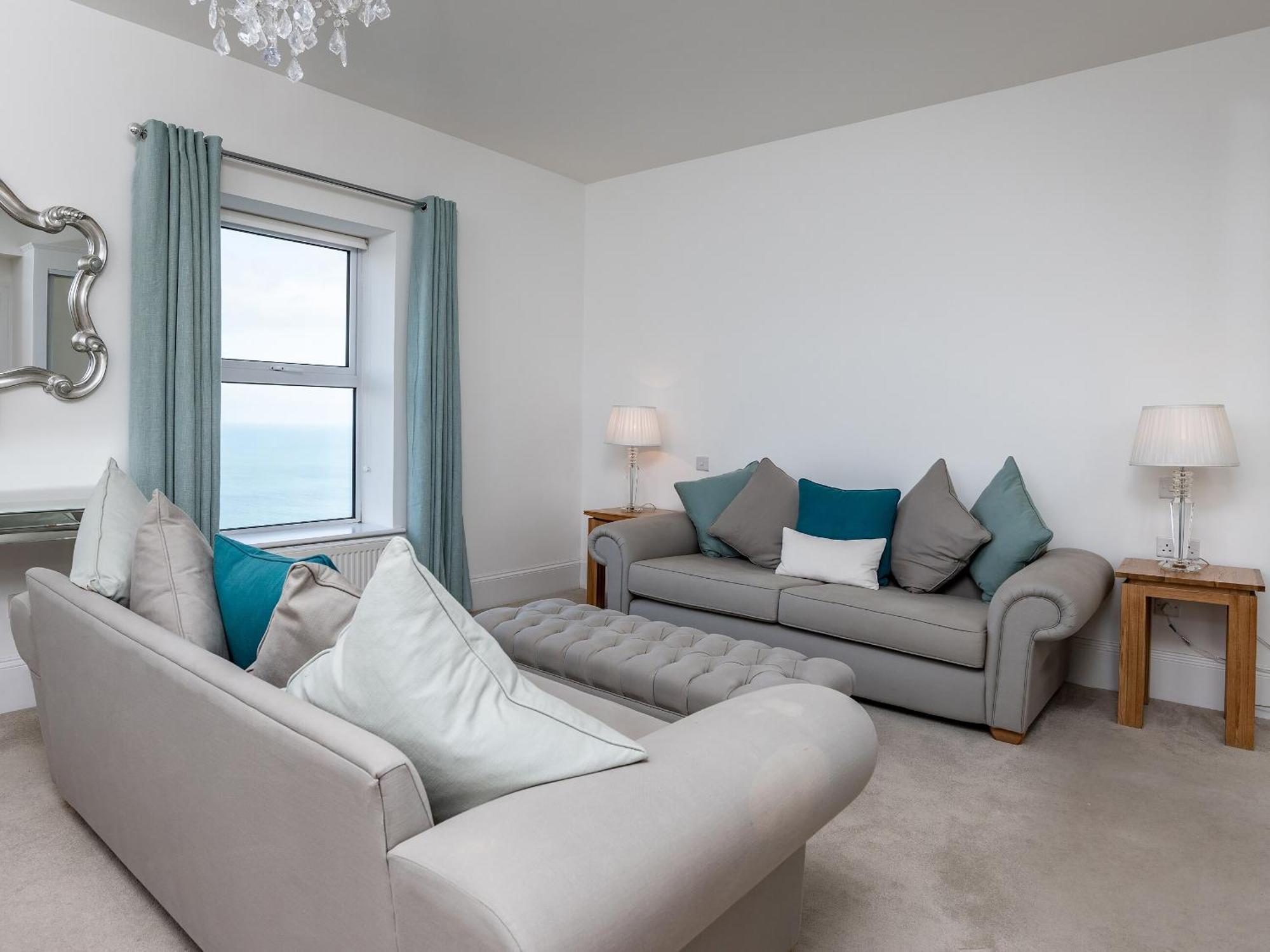 Apartment The Cliff Top, *