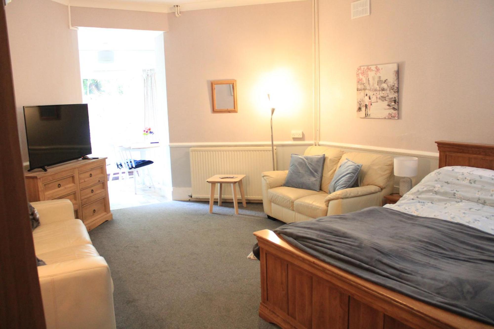 Apartment Chelston Dene