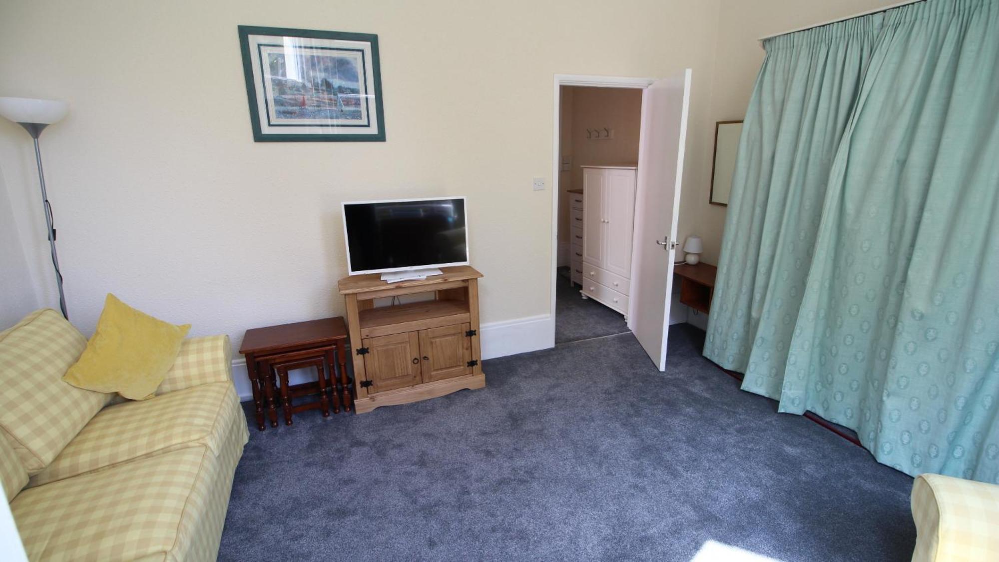 Apartment Chelston Dene