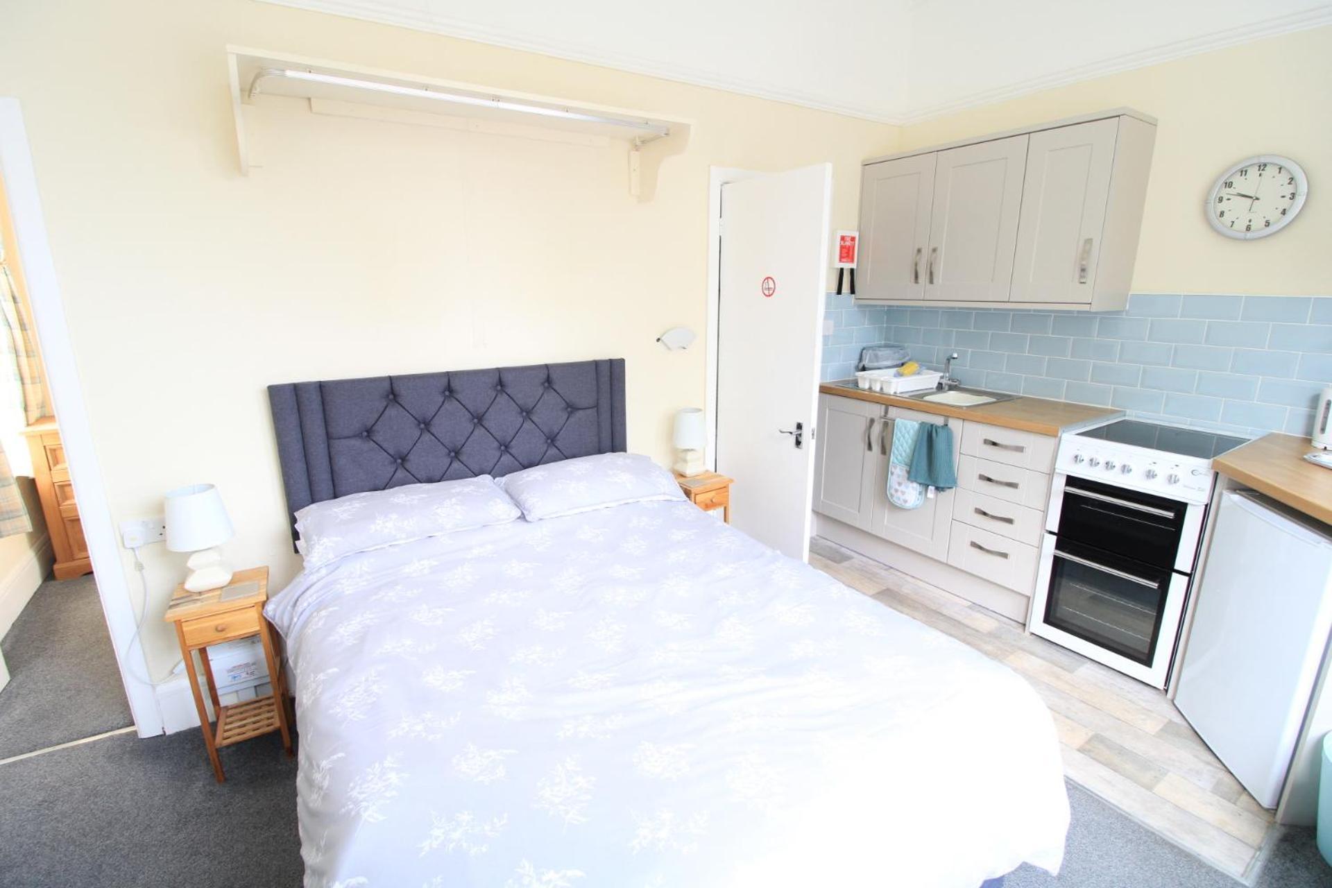 Chelston Dene Apartment