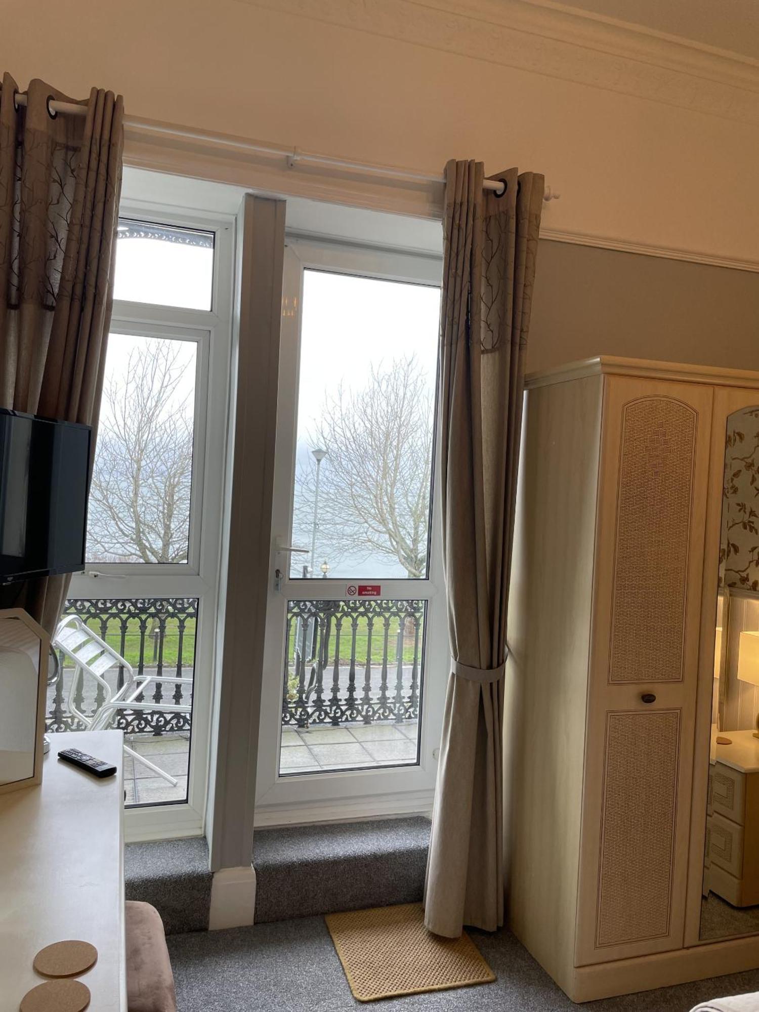 Seabreeze Guest house