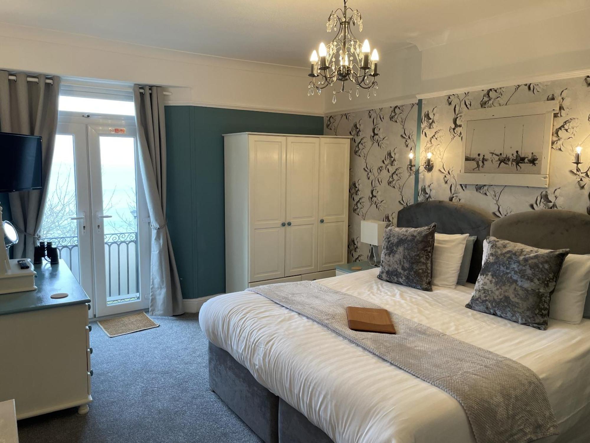 Guest house Seabreeze 4*