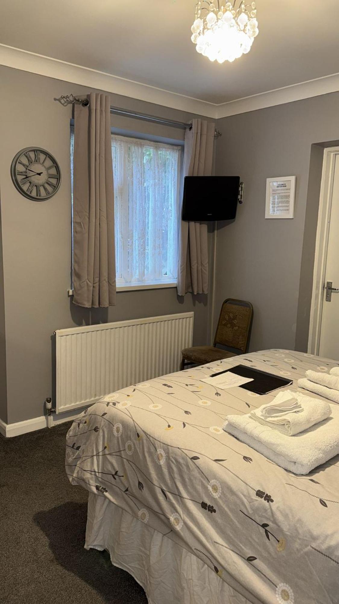 Newton House Bed & Breakfast