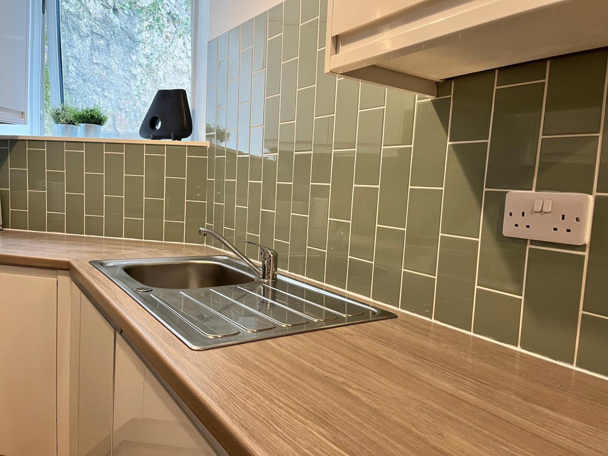 Heart Of By Harbourside, Perfect Location! *