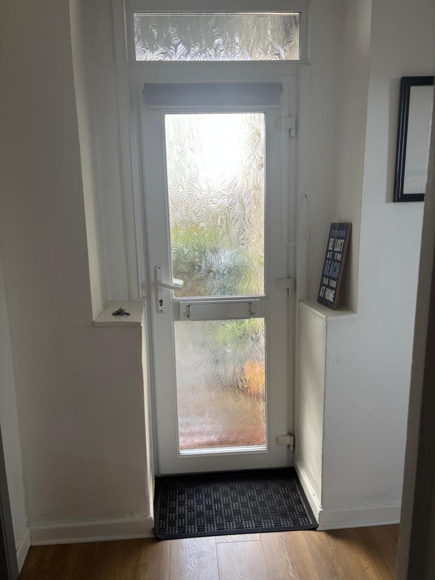 The Garden Flat Apartment