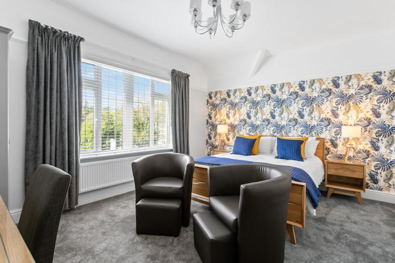 Stover 4* Torquay