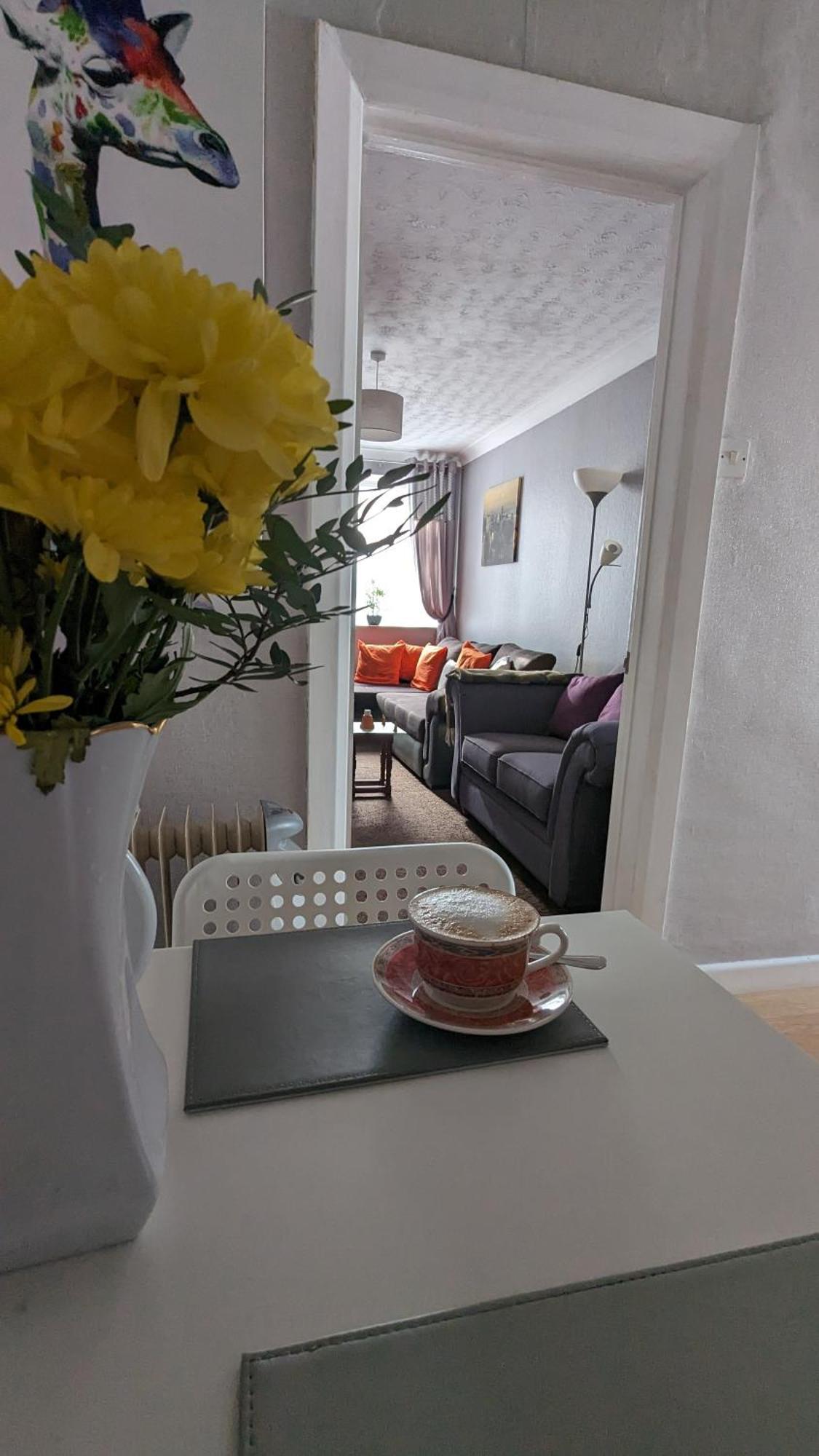 Cosy By The Sea Apartamento *