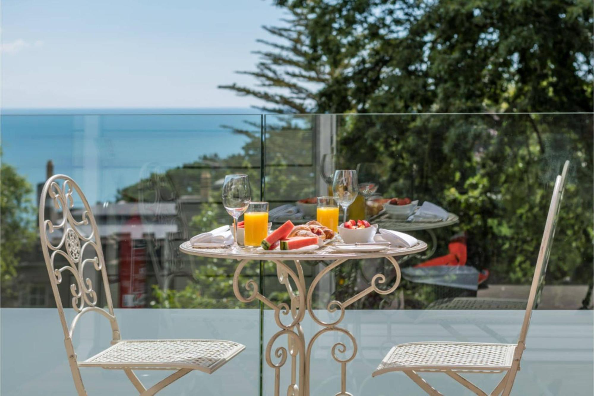 Orestone Manor Hotel 4*