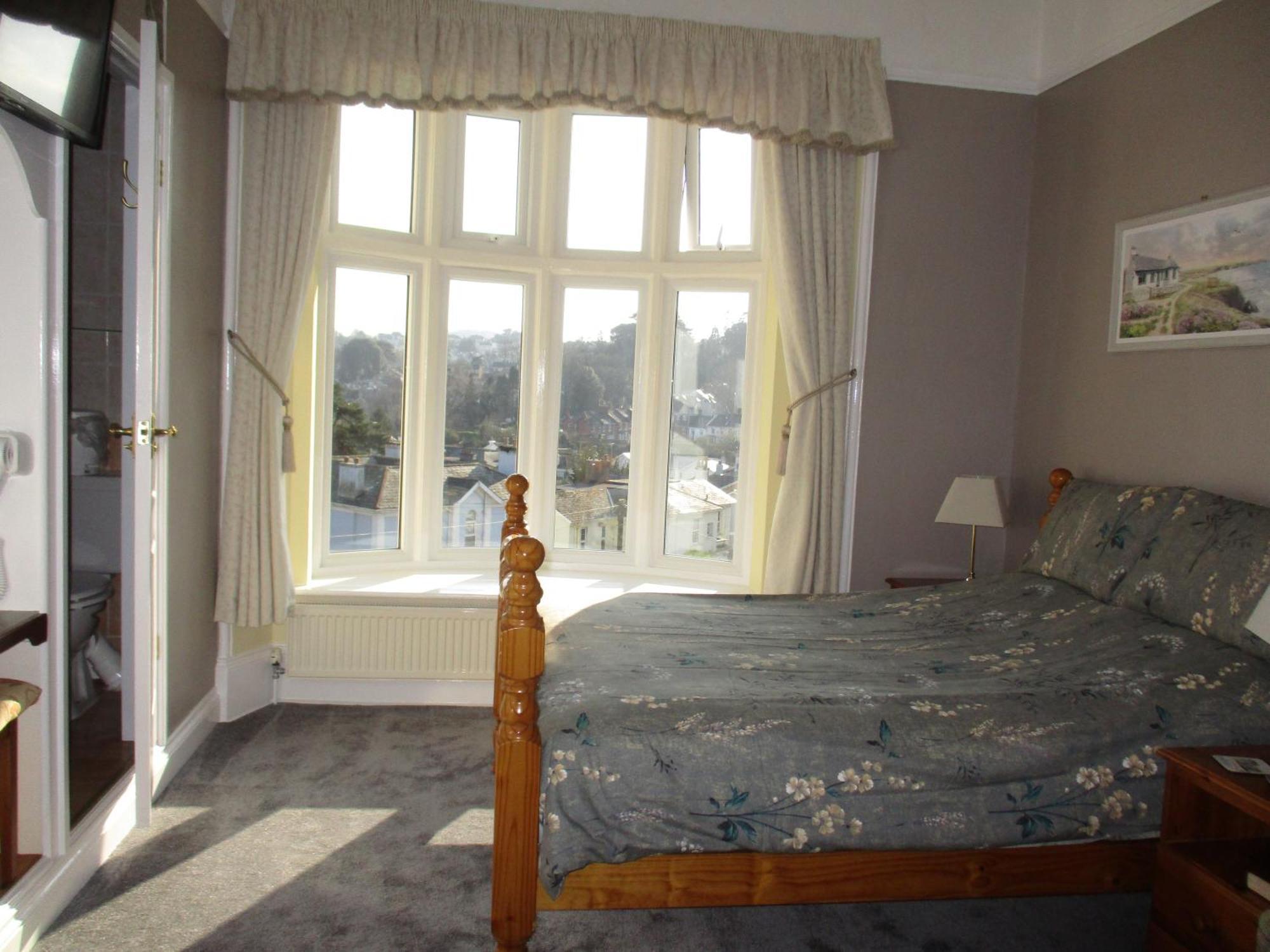 Ashwood Grange Bed & Breakfast 4*