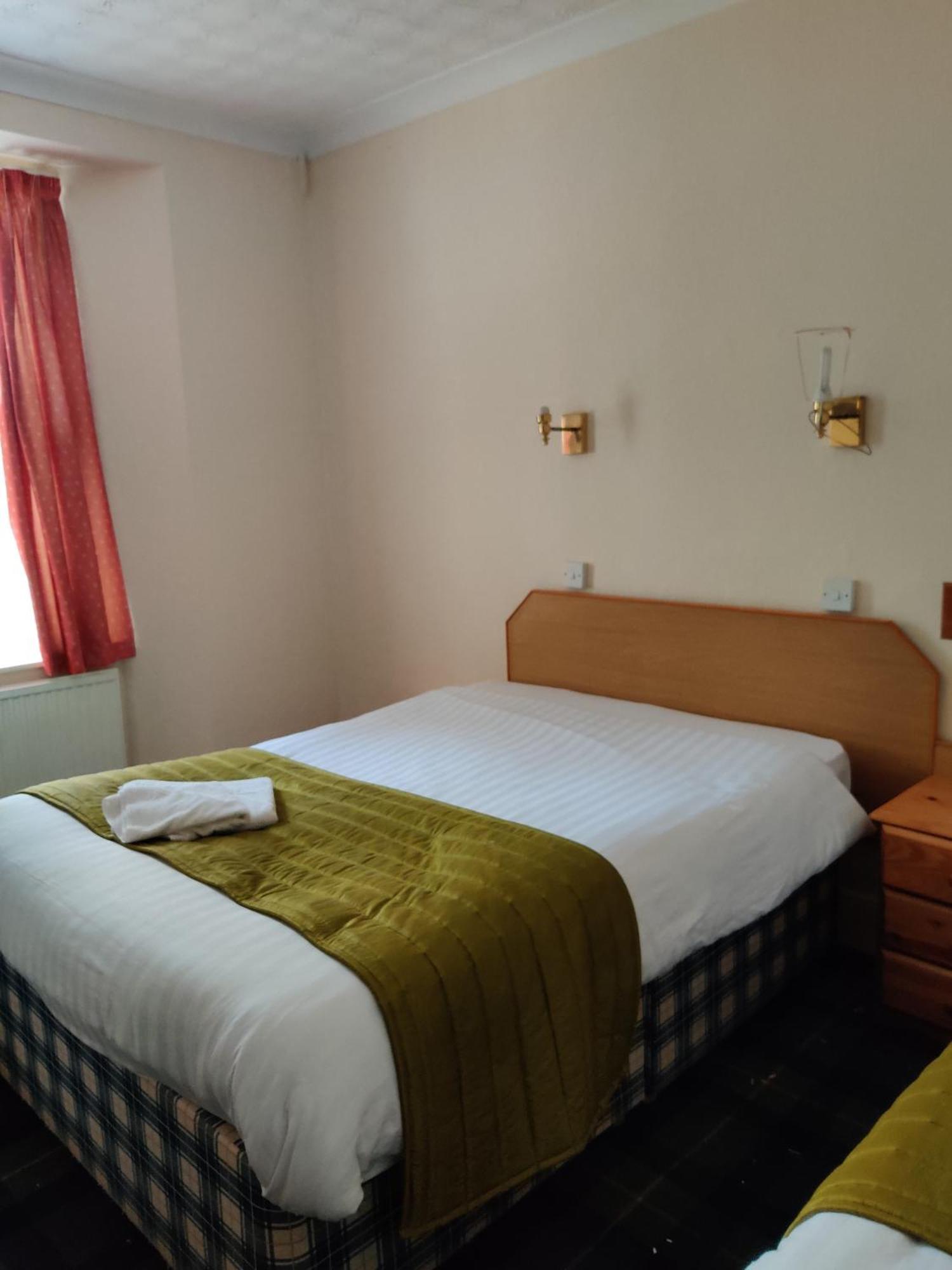 Inglewood Palm Hotel, Abbey Sands Hotel Torquay