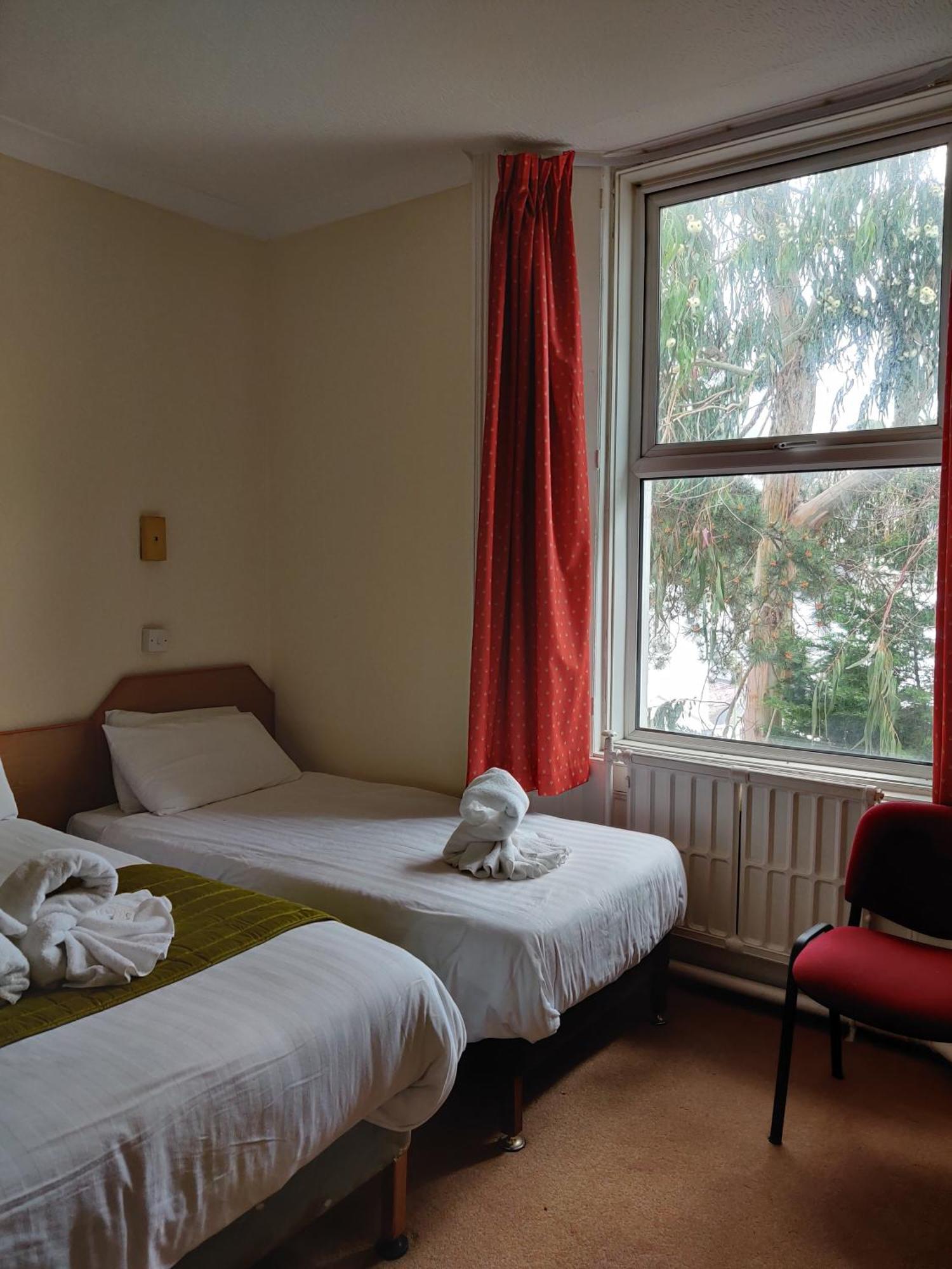 Inglewood Palm Hotel, Abbey Sands Torquay