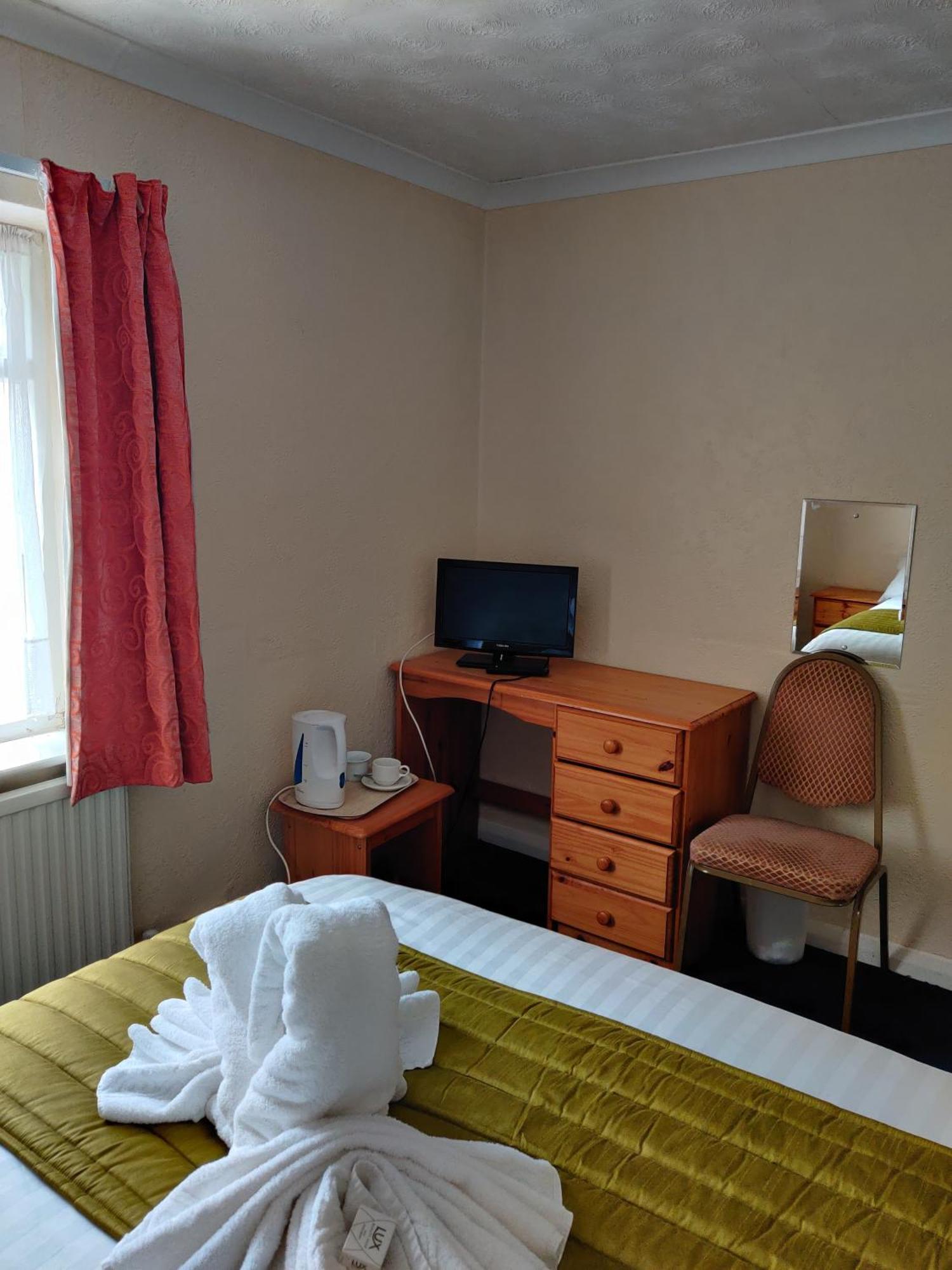 Inglewood Palm Hotel, Abbey Sands Hotel Torquay