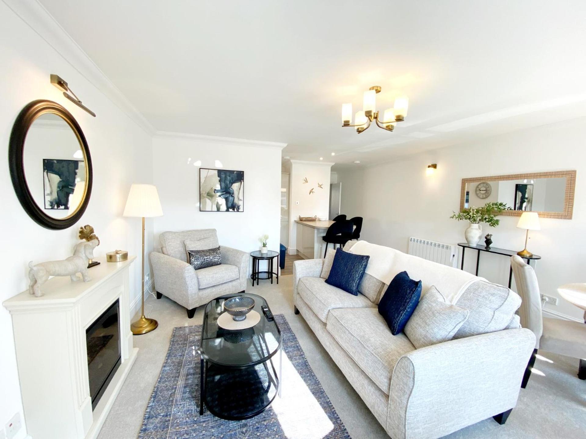 The Seaview Suite'S At The Corbyn Apartments *