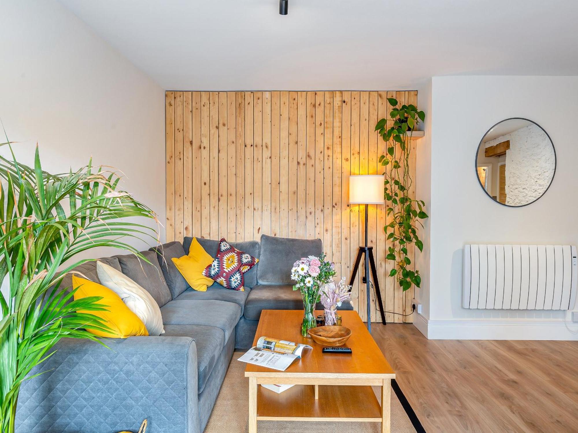 Little Matthews Apartment