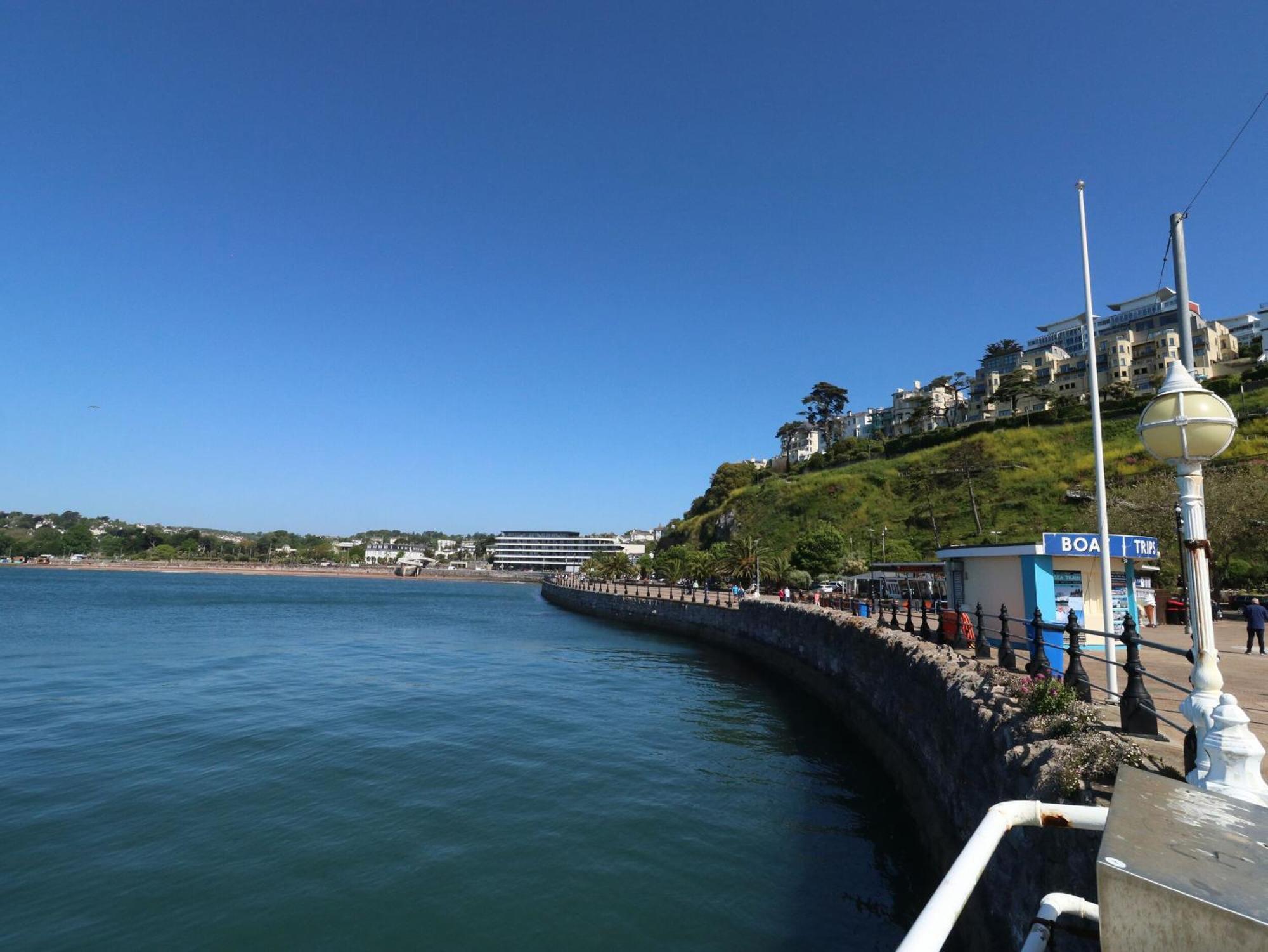 Kinbrae * Torquay