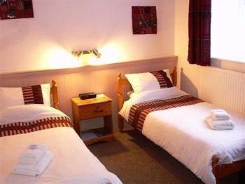 Burleigh House , A Cosy Retreat In Agatha Christie's Hometown Bed & Breakfast 4*