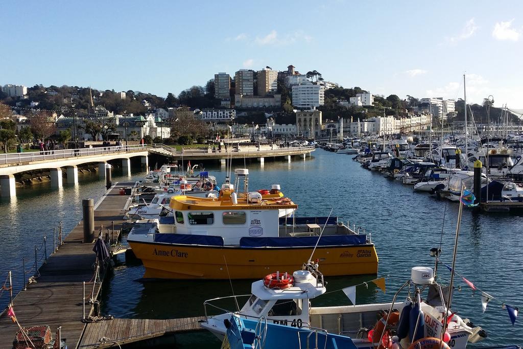 The Baytree - Exclusively For Adults Guest house 4*