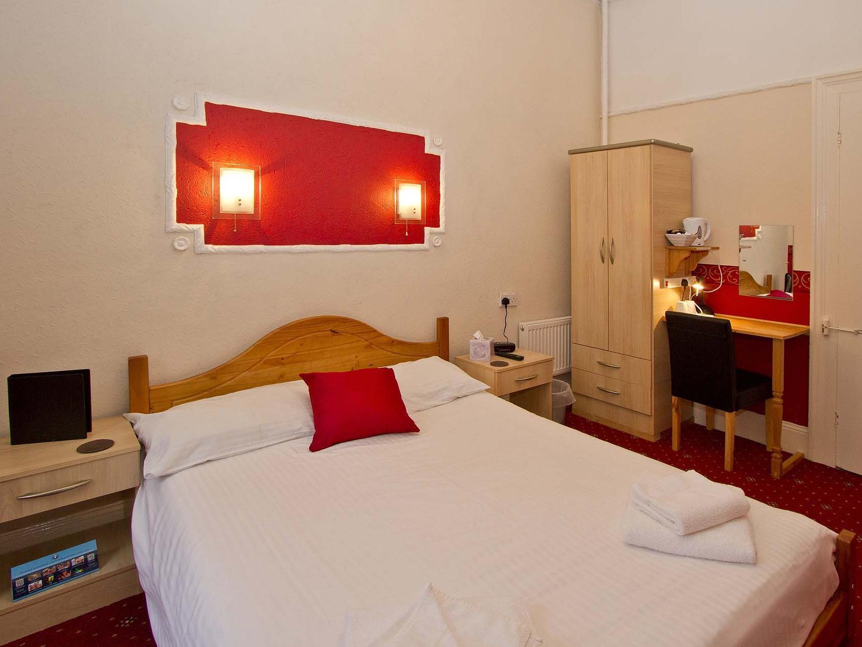 Heathcliff House Exclusively For Adults Free Large Carpark 4*