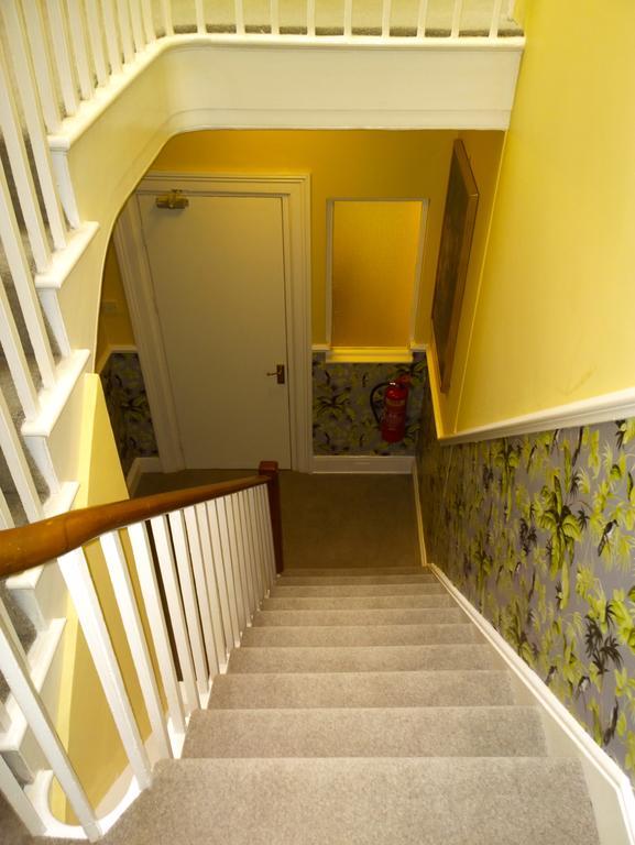 Aparthotel Delamere Court