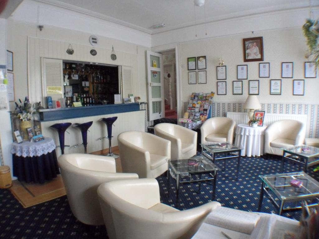 Crimdon Dene Guest house Torquay