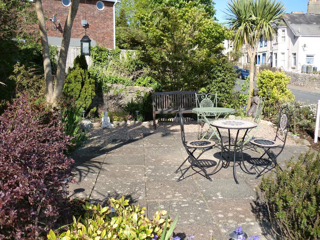 Avron House Guest house