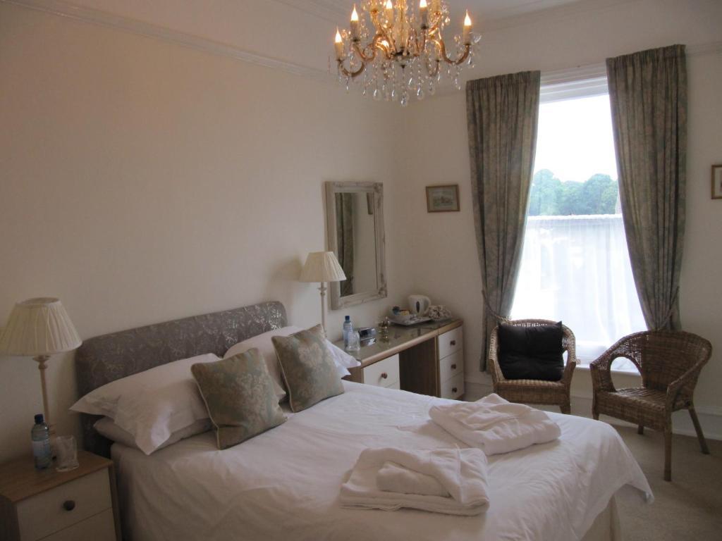 The Shirley Bed & Breakfast 4*