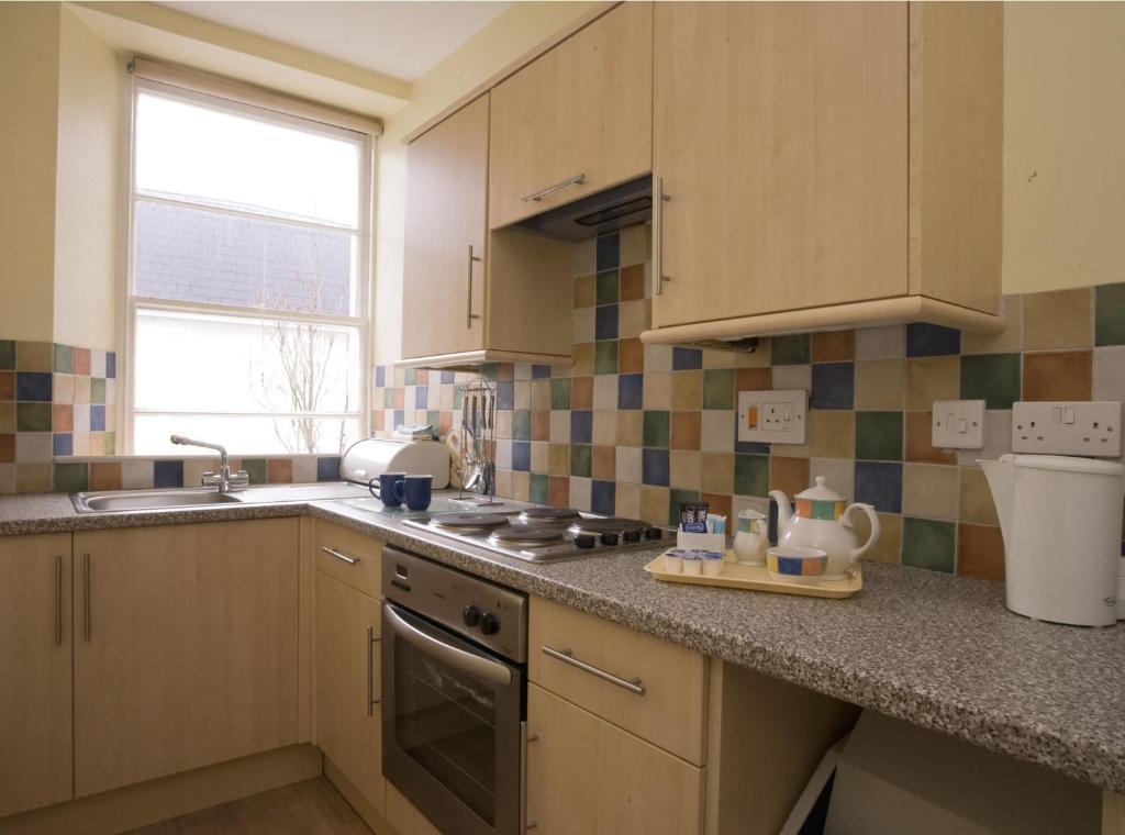Tlh Victoria - Tlh Leisure, Entertainment And 3* Torquay