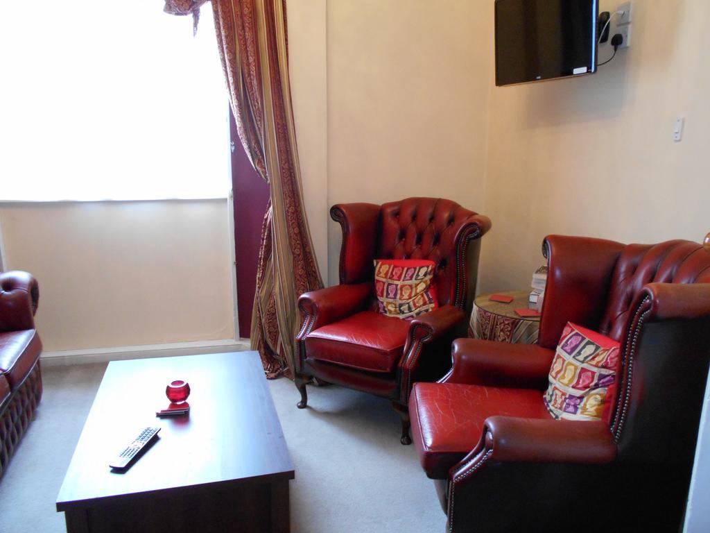 Cranborne Guest Exclusively For Adults Torquay